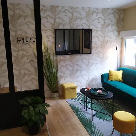 Les Loges De Apartment