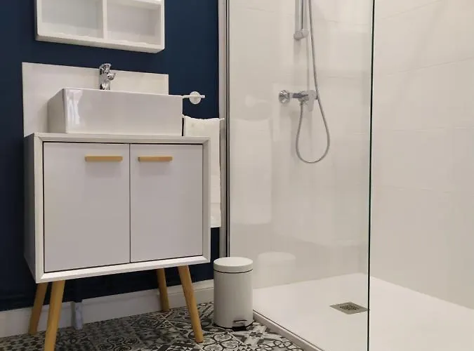 Les Loges De Montauban